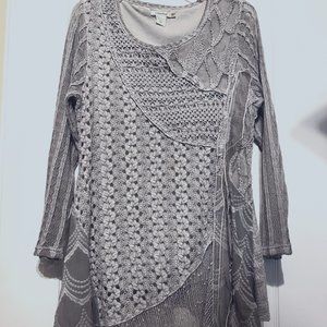 Feratelli Crochet-Lace-Lined-Scallop Bottom-Boho Weave Mesh-Gray-Asymmetrical